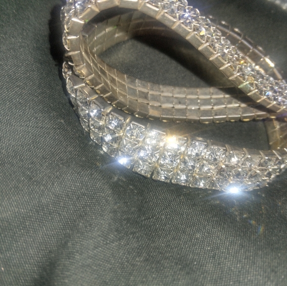 ×3Silver Plated Three Tier Diamond Choker Necklace & Stretch Bracelet BundleLot - Picture 3 of 7